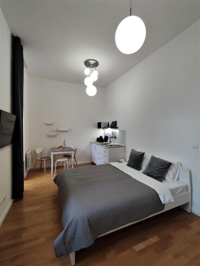 420Welcome.Inn Praag Buitenkant foto